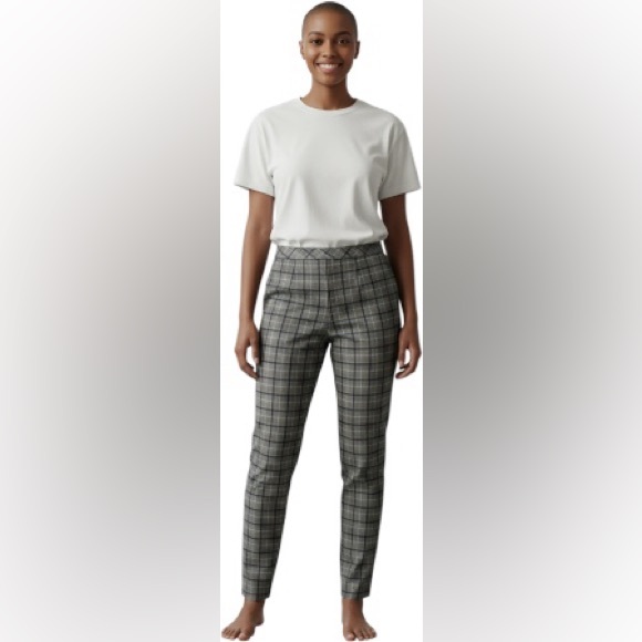 Michel Studio Pants - NWOT Michel Studio Grey Plaid Pants